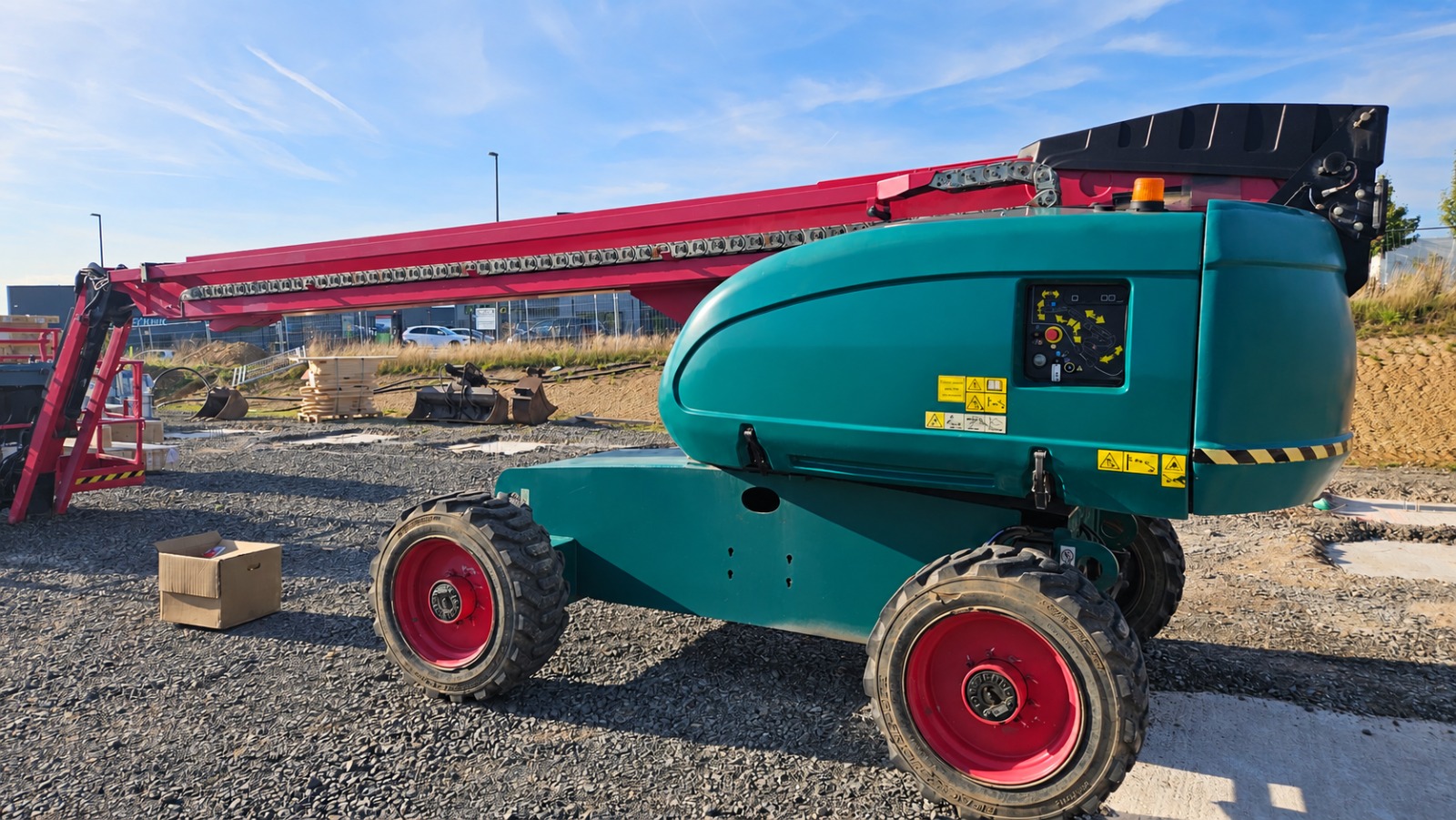 JLG 660SJ (5)